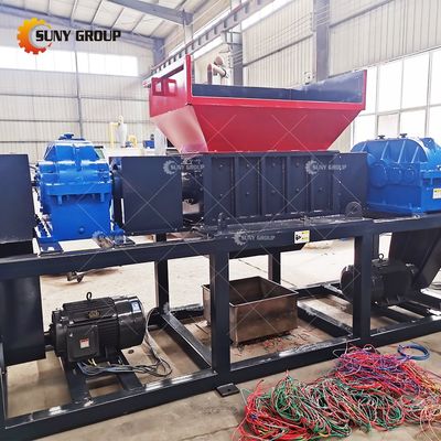 800-5000kg/h χωρητικότητα Σπασμάτων μετάλλων Διπλό άξονα θρυμματιστή με προσαρμόσιμες λεπίδες